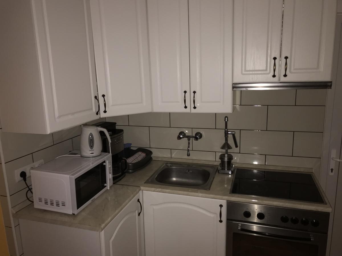 Famvarga Apartmanház Balatonfenyves Esterno foto